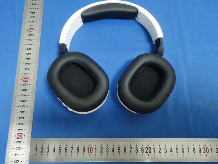 Dual Mode Wireless Headset with Gaming MIC - FCC ID 2ALCF-XYEB051-1 - Dongguan Xing Yue Electronic co., Ltd (2)