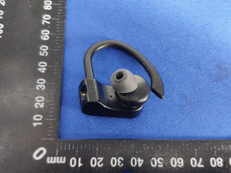 True Wireless Earphone - FCC ID 2ALCFXO-9922R - Dongguan Xing Yue Electronic co., Ltd (5)