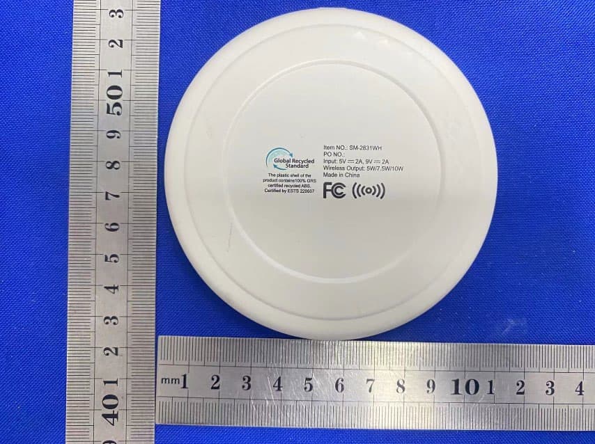 Wireless charger - FCC ID 2ALCFXY-PR019 - Dongguan Xing Yue Electronic co., Ltd (3)
