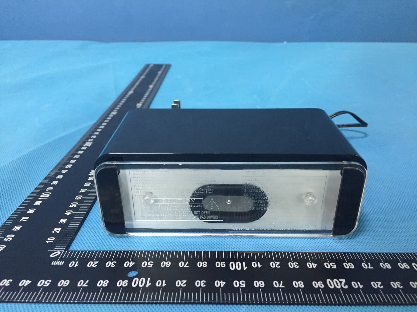 Alarm Clock Radio with Bluetooth - FCC ID 2ALCVCKS1507N - Emerson Radio Corp. (4)
