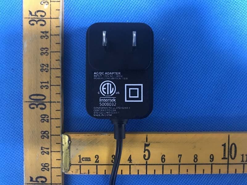 SmartSet Alarm Clock Radio - FCC ID 2ALCVCKS1521 - Emerson Radio Corp.