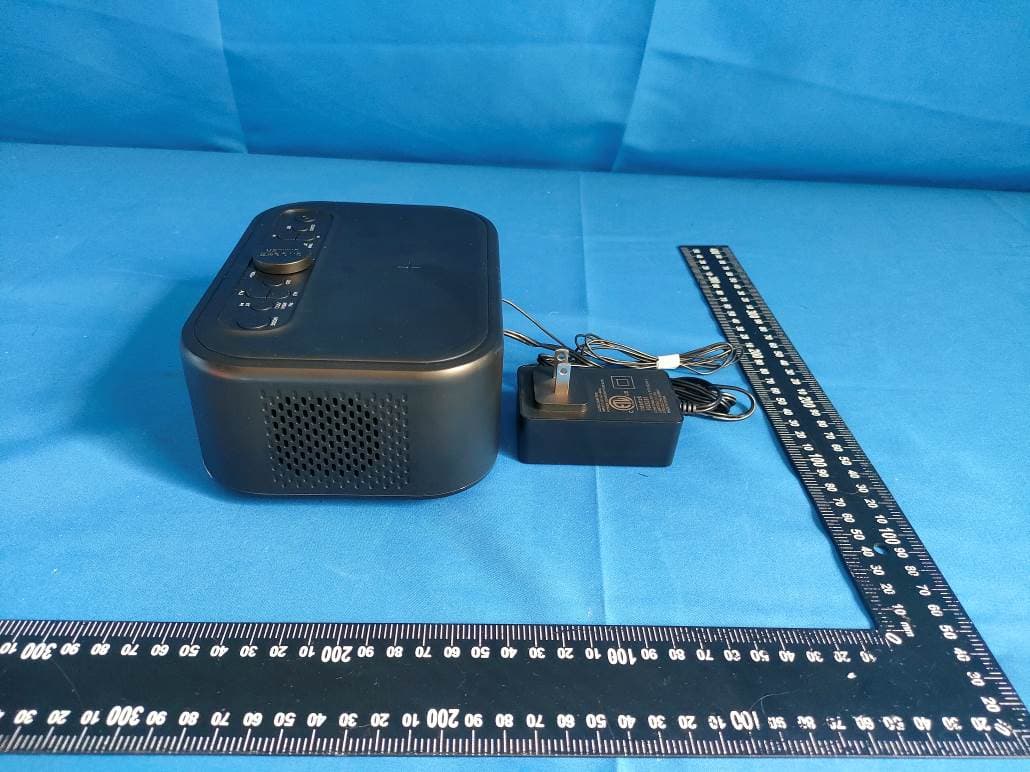 Alarm Clock Radio with Bluetooth and Wireless Charger - FCC ID 2ALCVCKSW7708M - Emerson Radio Corp. (2)