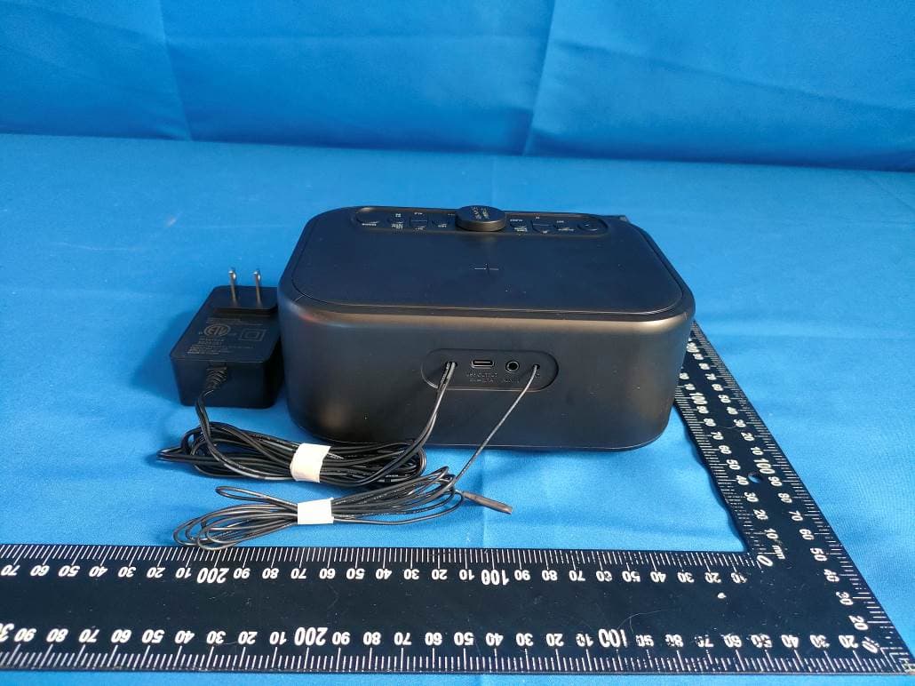 Alarm Clock Radio with Bluetooth and Wireless Charger - FCC ID 2ALCVCKSW7708M - Emerson Radio Corp. (3)