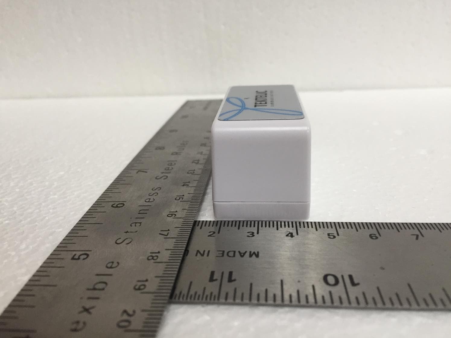 LoRaWAN IoT BLE Tracker for indoor use - FCC ID 2ALEPT0005946 - TEKTELIC Communications Incorporated (4)