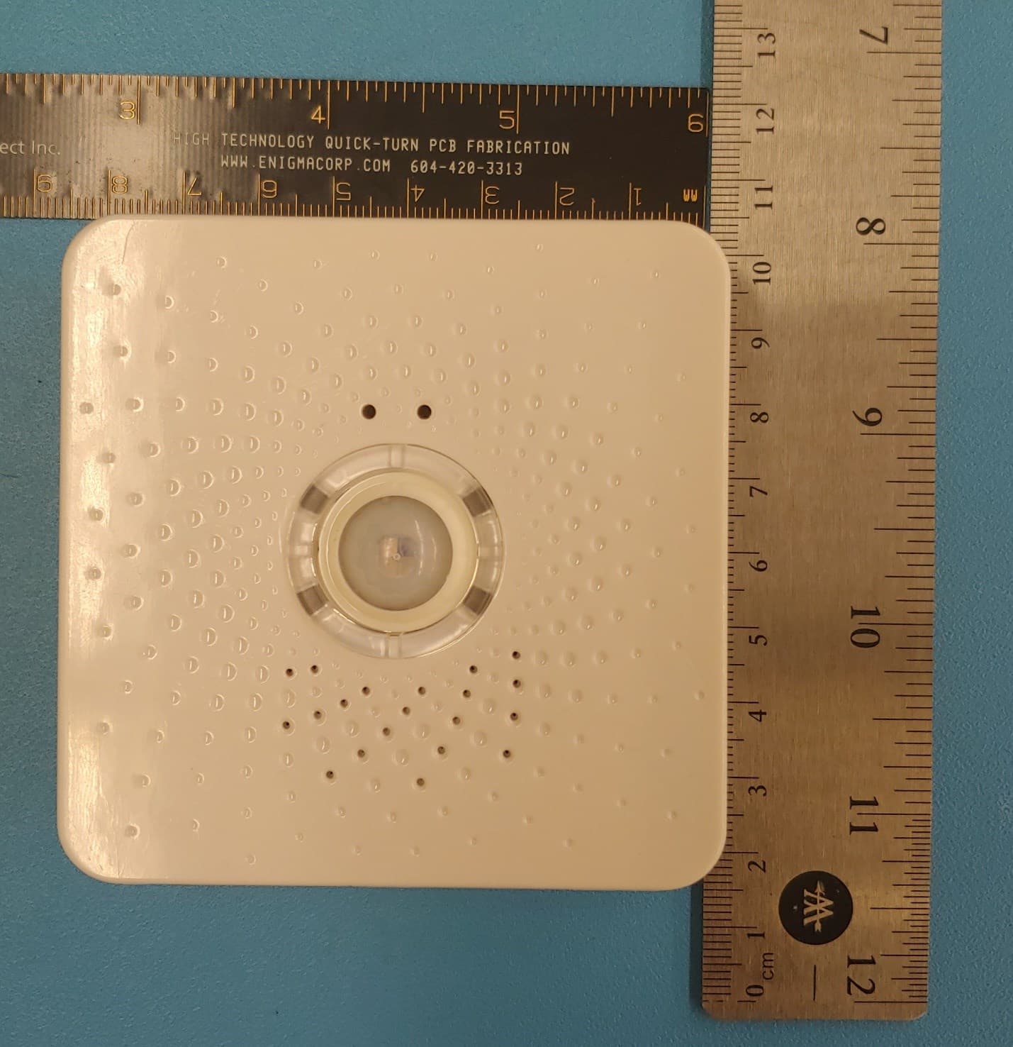 SRS is multi sensor for IoT applications - FCC ID 2ALEPT0007805 - TEKTELIC Communications Incorporated