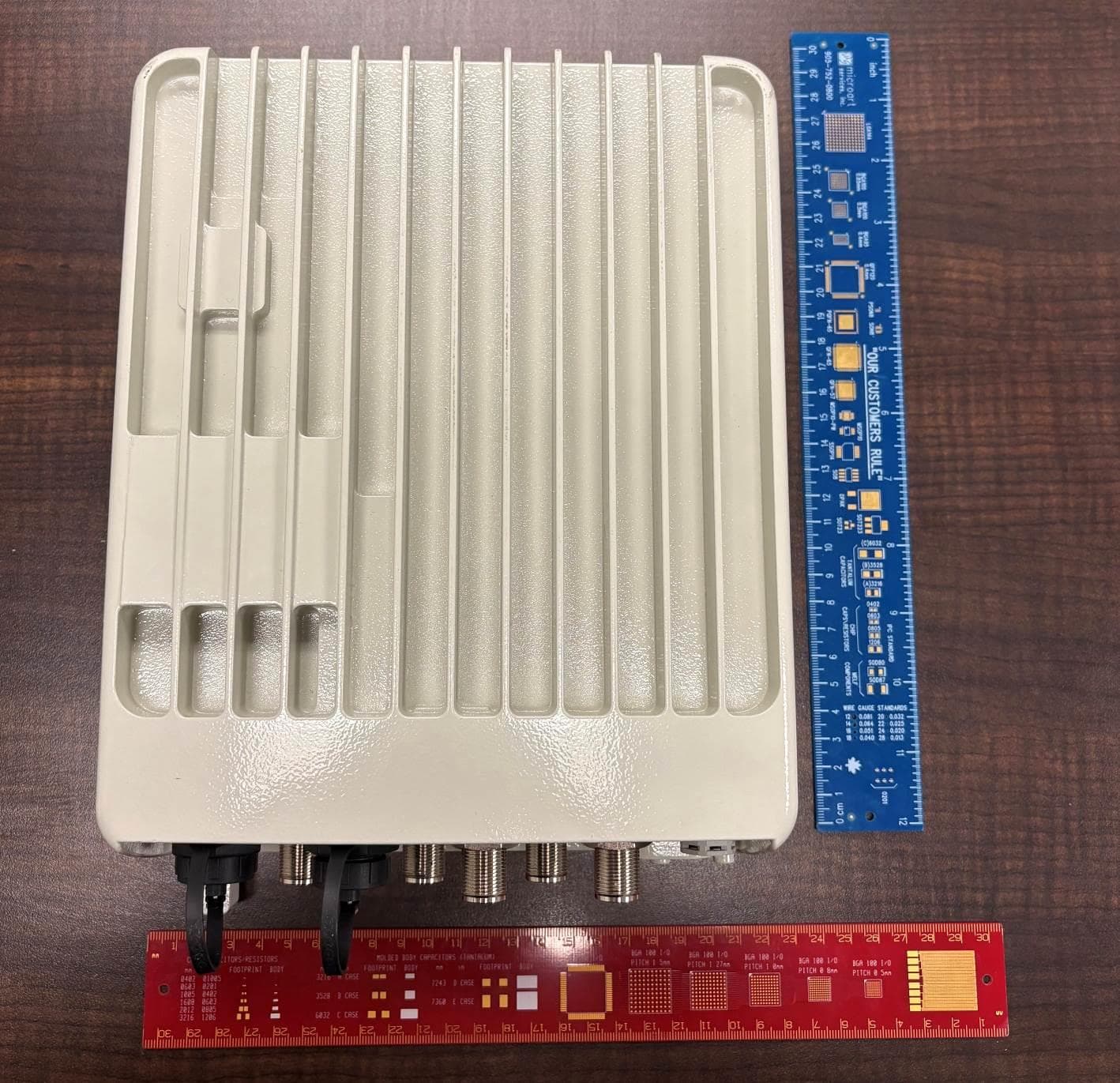 The KONA Mega Gen3 Gateway module is a LoRaWAN gateway designed for IoT applications. - FCC ID 2ALEPT0009468 - TEKTELIC Communications Incorporated
