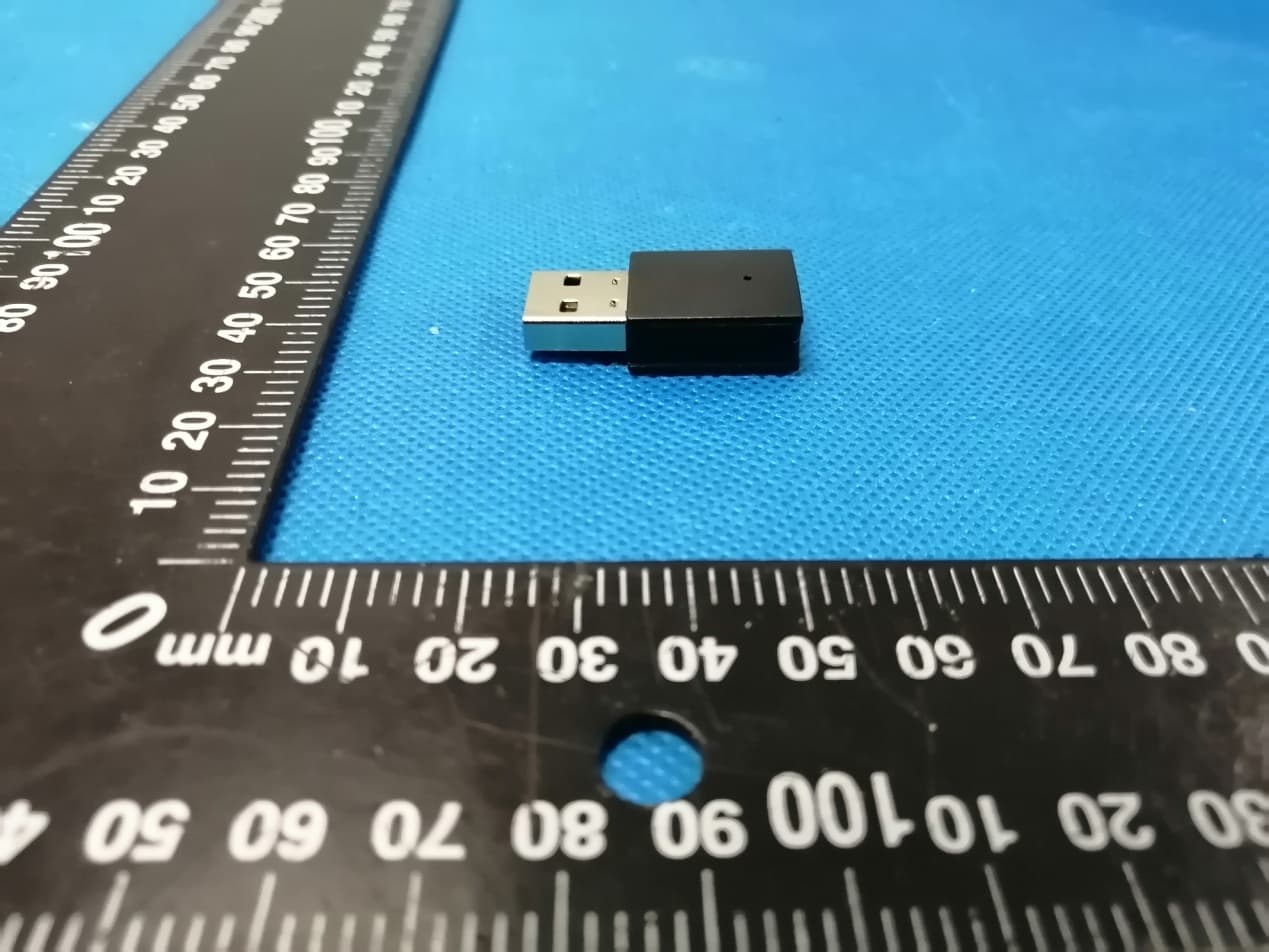 nRF52840 USB dongle - FCC ID 2ALGY-17120-USB - Shenzhen holyiot technology Co.,LTD (4)