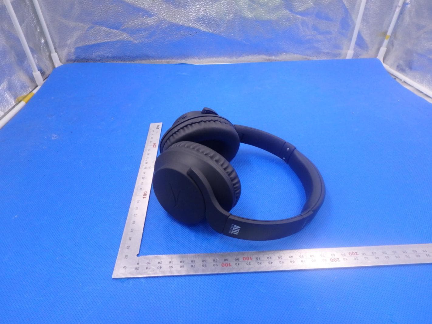 Bluetooth headphones - FCC ID 2ALHZBT-1094 - KO-STAR DEVELOPMENT CO.,LTD (4)