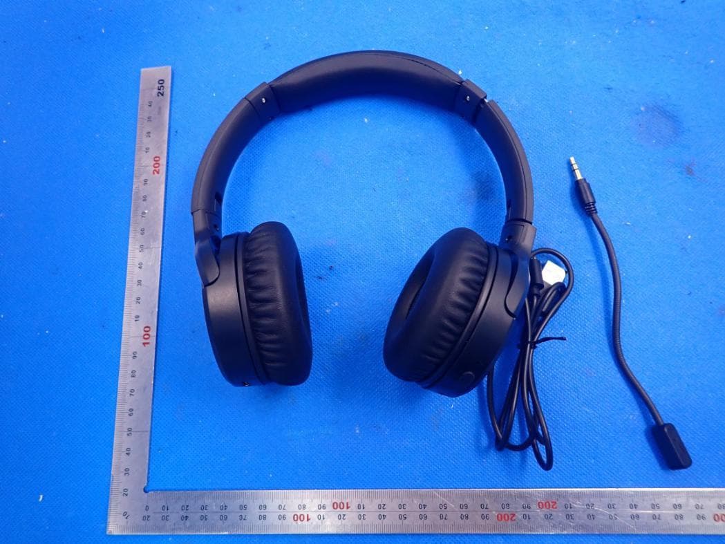 Bluetooth headphones - FCC ID 2ALHZNB-1700 - KO-STAR DEVELOPMENT CO.,LTD