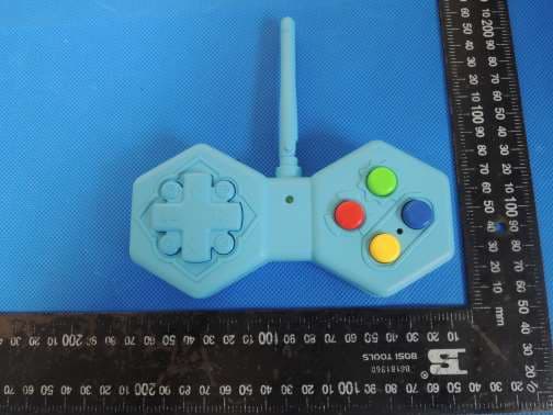 ONEMARS Hexapod Battle Robot Remote Control - FCC ID 2ALJ6-OMC01AIQI - Beijing AIQI Technology Co., LTD.