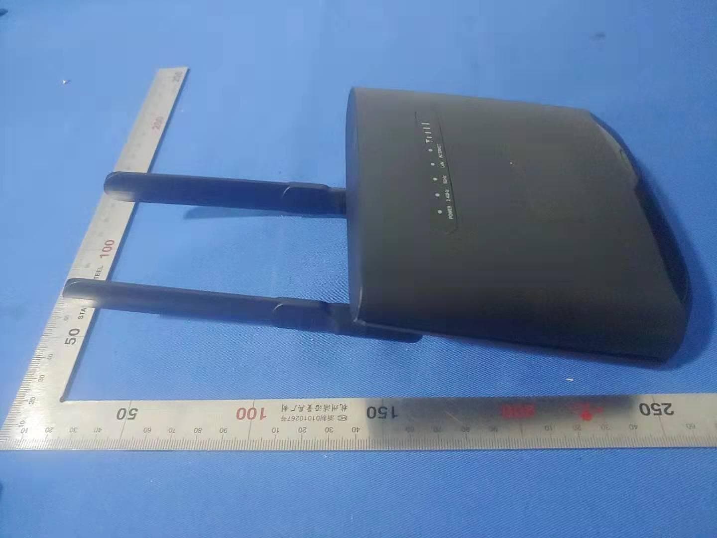 Router - FCC ID 2ALJJR402 - PCD, LLC (3)