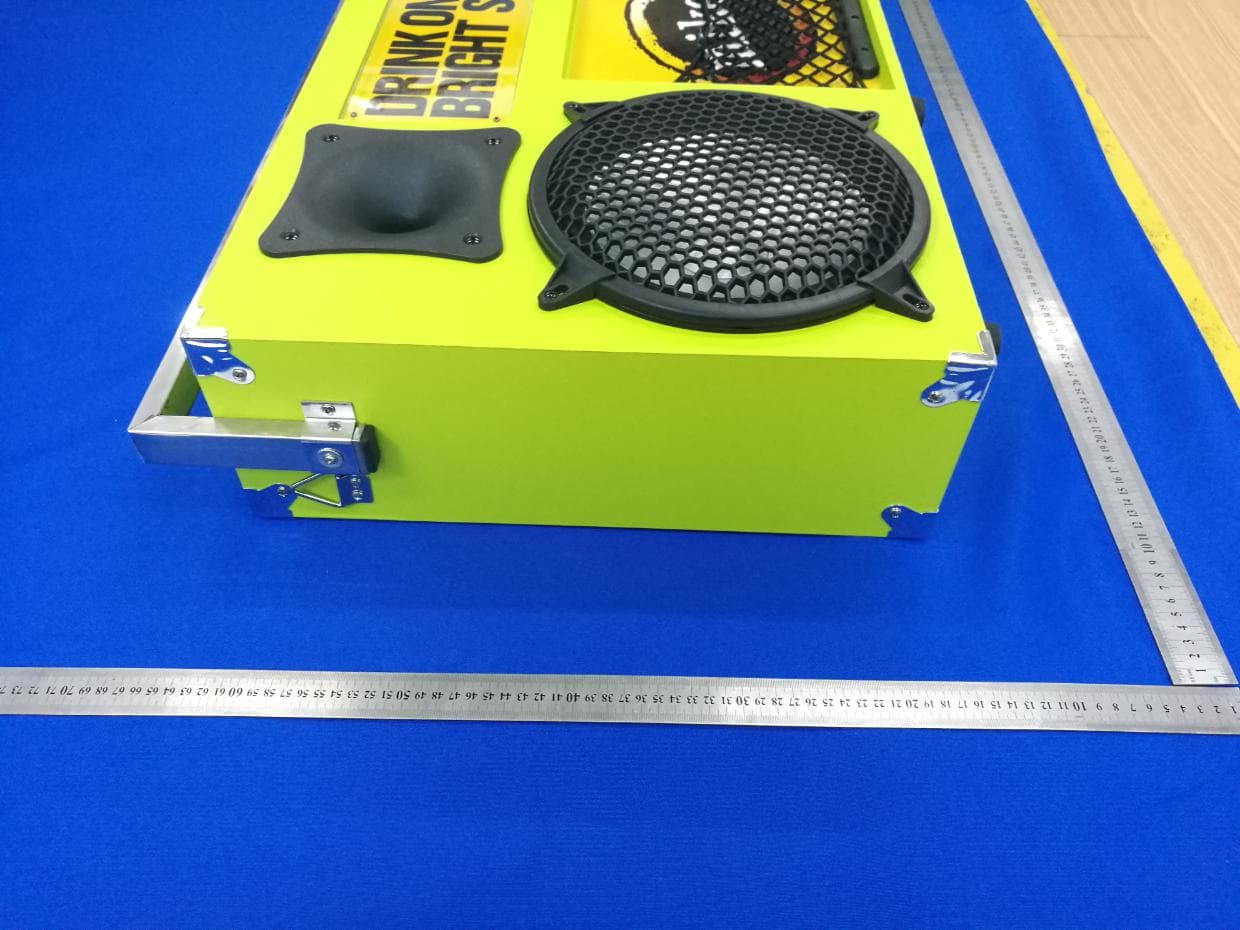 BOOMBOXX - FCC ID 2ALLS-MIKES - 4 Sizzle,Inc. (2)
