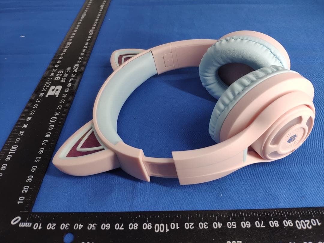 Wireless Headphones - FCC ID 2ALNA-BTH13 - Shenzhen Thousandshores Technology Co., Ltd. (3)