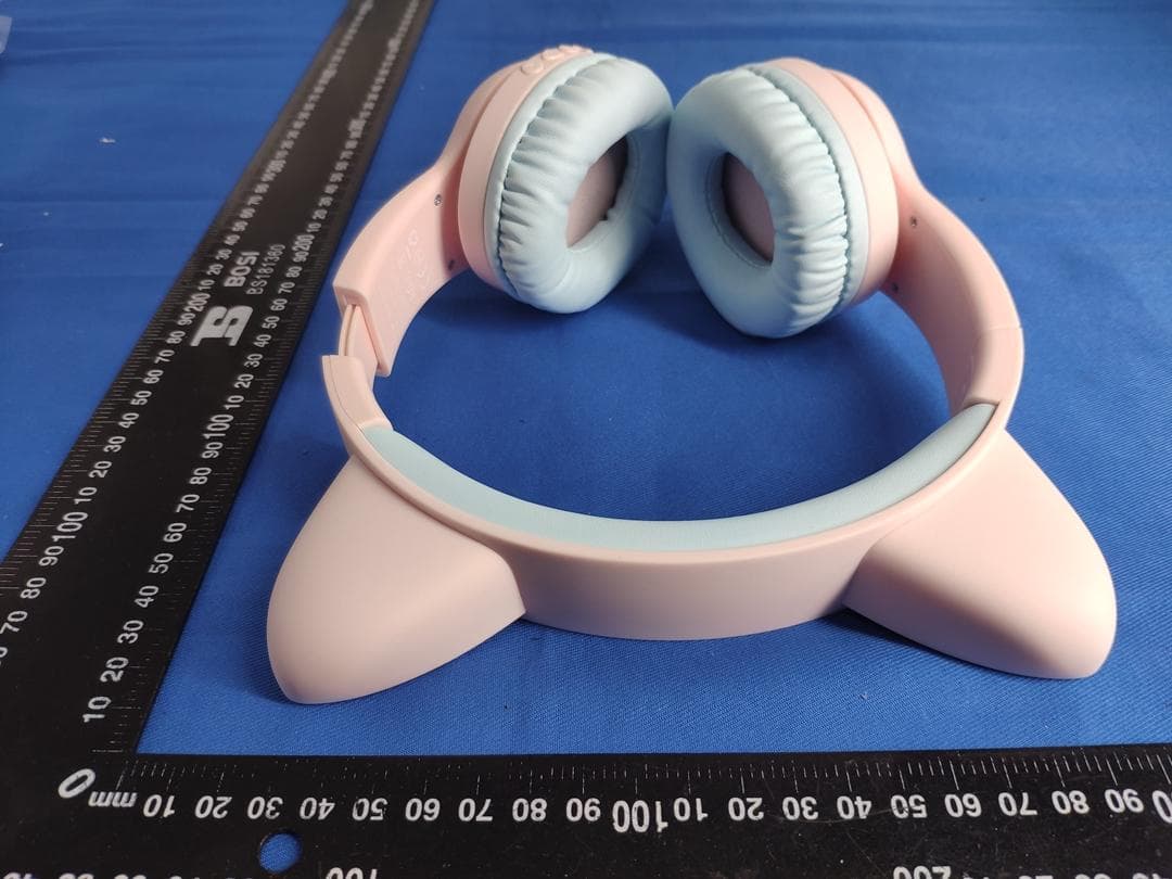 Wireless Headphones - FCC ID 2ALNA-BTH13 - Shenzhen Thousandshores Technology Co., Ltd. (4)