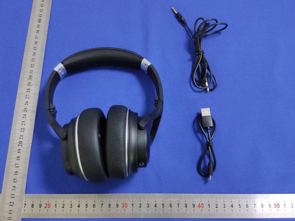 Wireless Headphones - FCC ID 2ALNA-BTH71 - Shenzhen Thousandshores Technology Co., Ltd. (2)