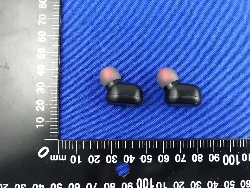 TRUE WIRELESS EARBUDS - FCC ID 2ALNA-BTH91 - Shenzhen Thousandshores Technology Co., Ltd. (2)