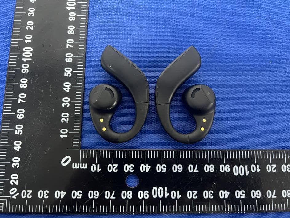 True Wireless Earbuds - FCC ID 2ALNA-BTH99 - Shenzhen Thousandshores Technology Co., Ltd.