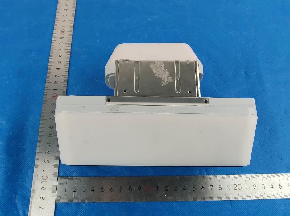 Portable Over-Door Camera - FCC ID 2ALQR-CTT5801 - NLU Products, LLC dba BGZ brands (2)