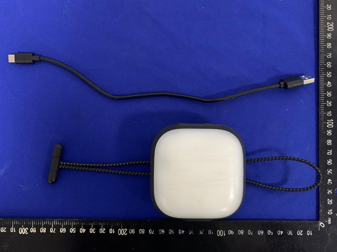 Lantern - FCC ID 2ALQR-CXLCTT20 - NLU Products, LLC dba BGZ brands (3)