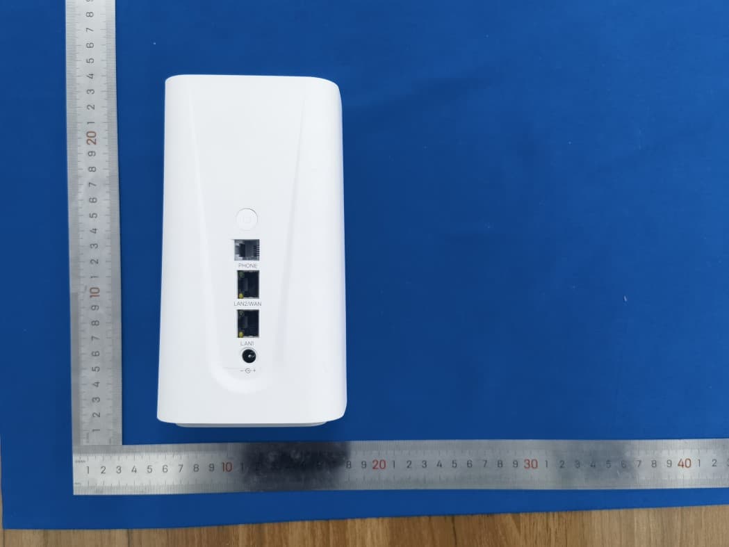 5G CPE - FCC ID 2ALUW-FNR300 - Xiamen Four-Faith Communication Technology Co., Ltd. (3)