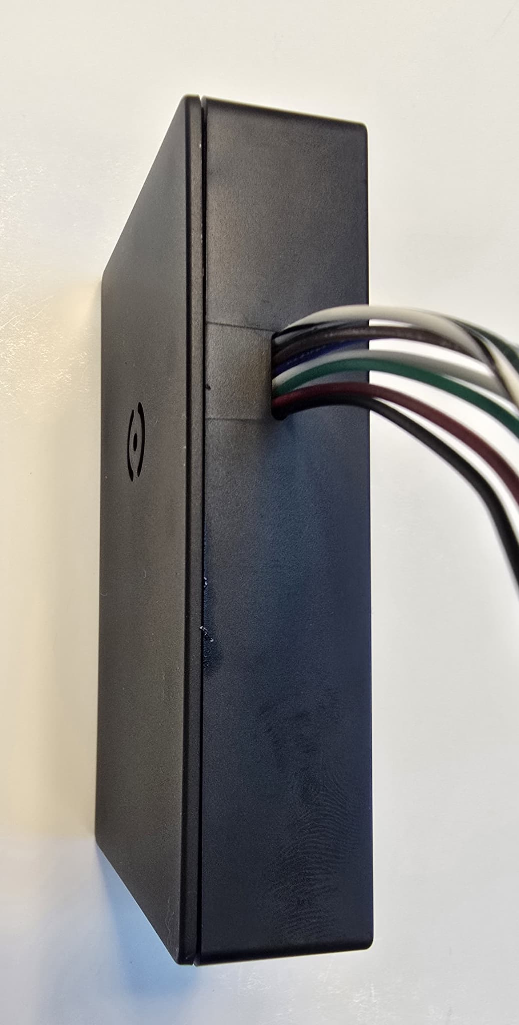 Access Control Reader - FCC ID 2ALZSKR210WMAE - Kastle Systems International