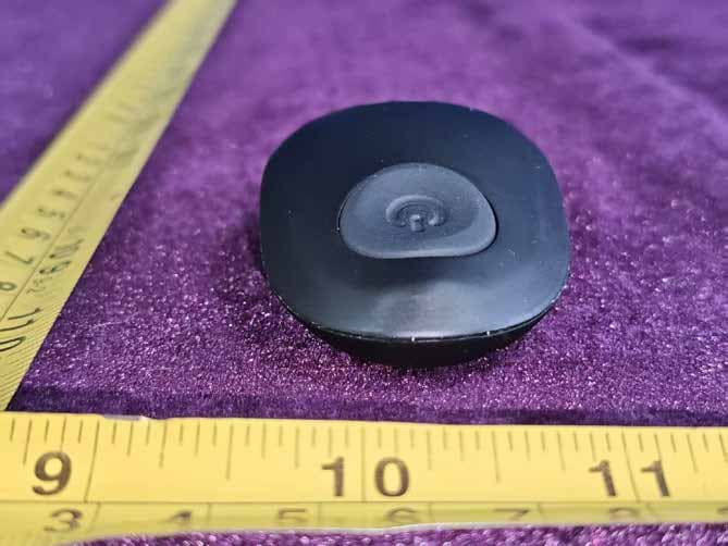 Remote Control - FCC ID 2AM7I-RE003 - Lovehoney Group UK Ltd. (3)
