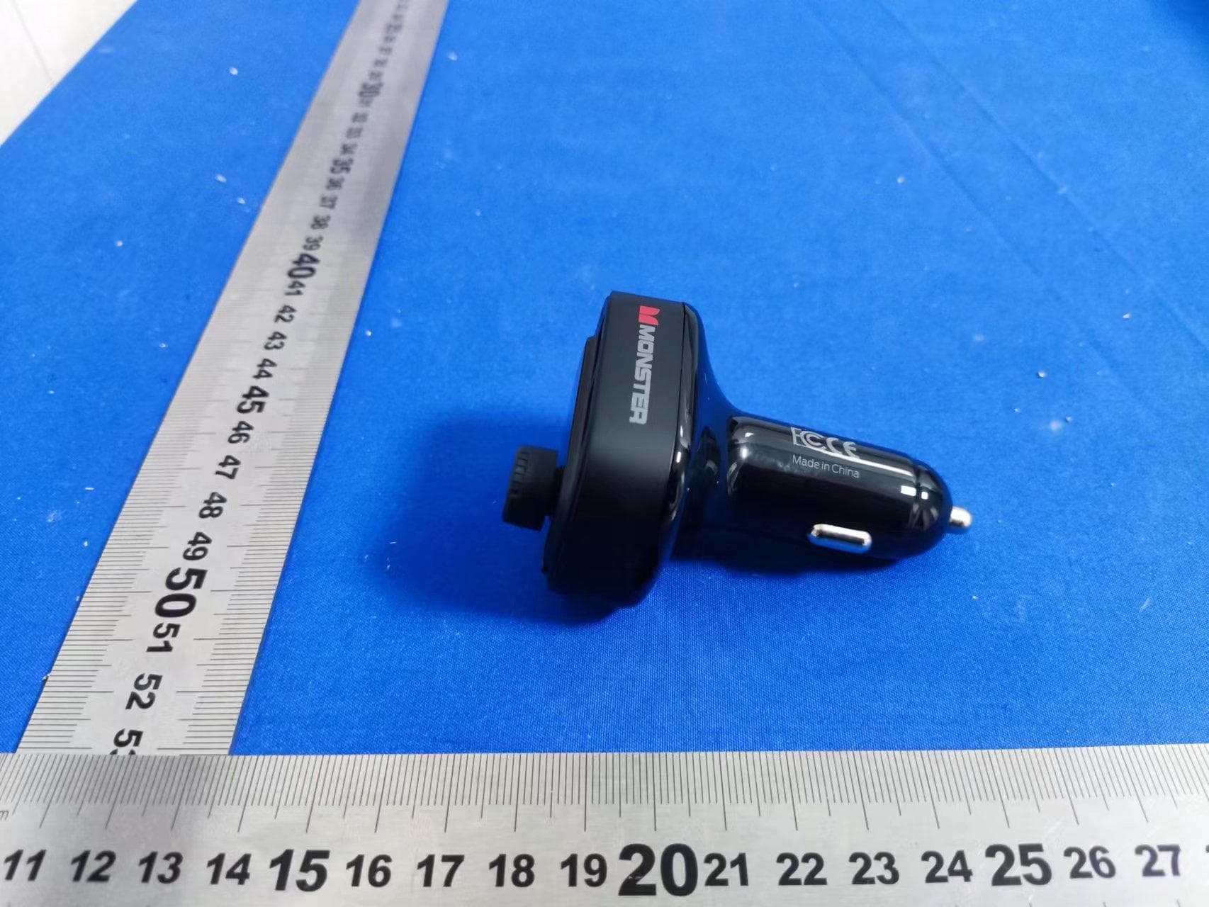 Car FM Transmitter - FCC ID 2AM87AV-83 - INTRO UNION ELECTRONICS CO, LIMITED