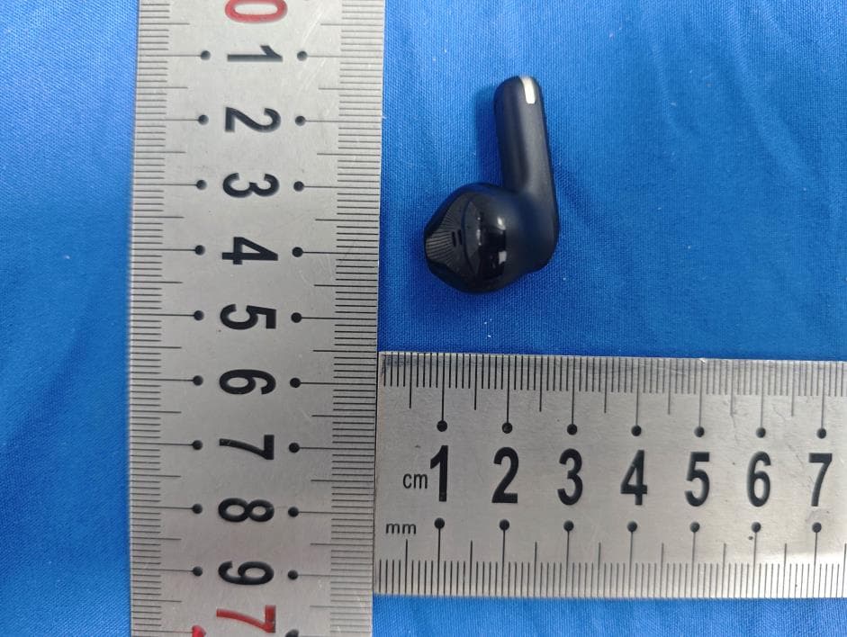 TWS Earbuds - FCC ID 2AMBA-S83 - Dongguan Pinmi Electronic Technology Co., Ltd.