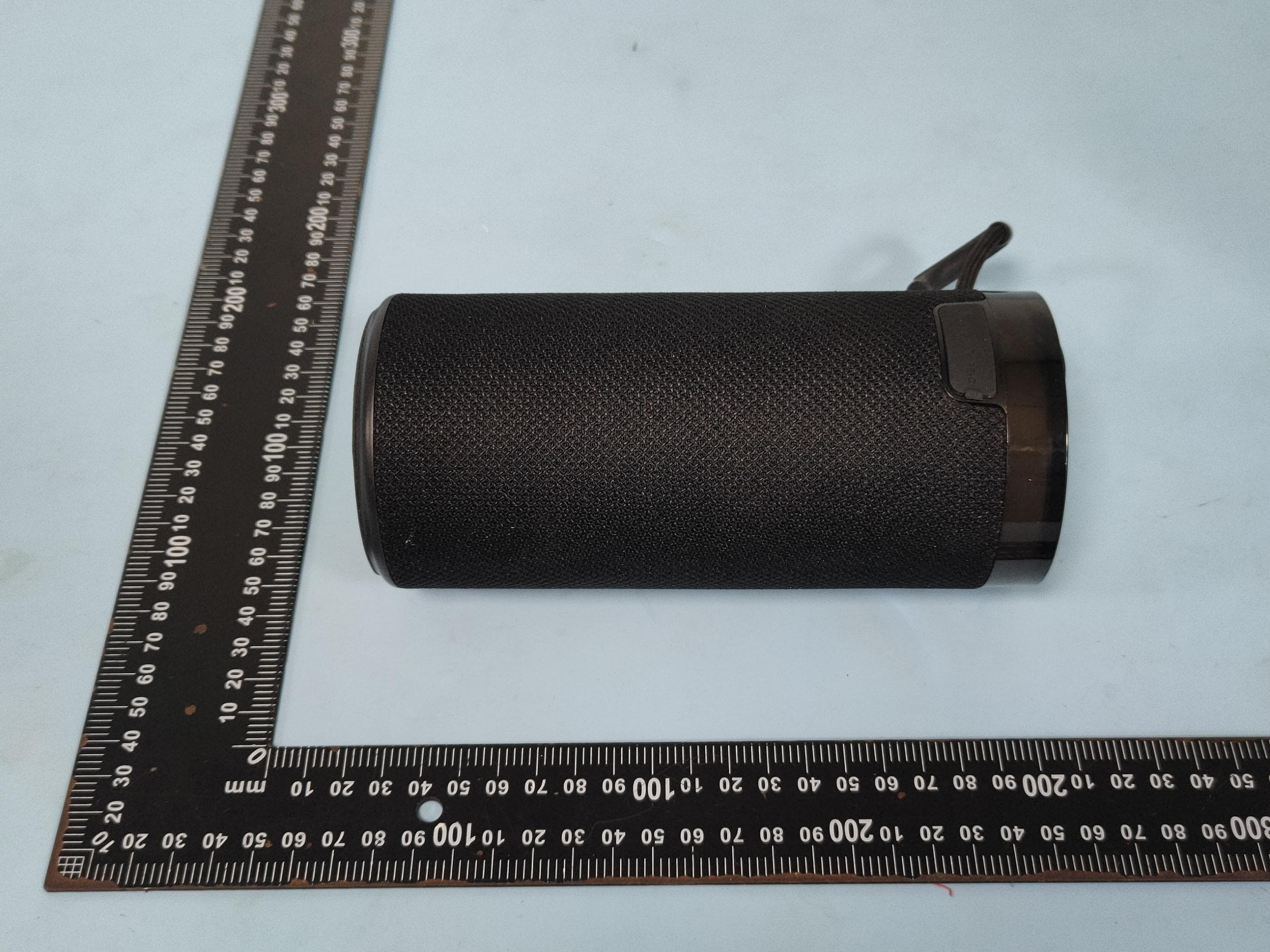 Fabric Bluetooth Speaker W/ LED Light - FCC ID 2AMD8-SC-2440BT - Shenzhen Ground Enterprises Co., Ltd (2)