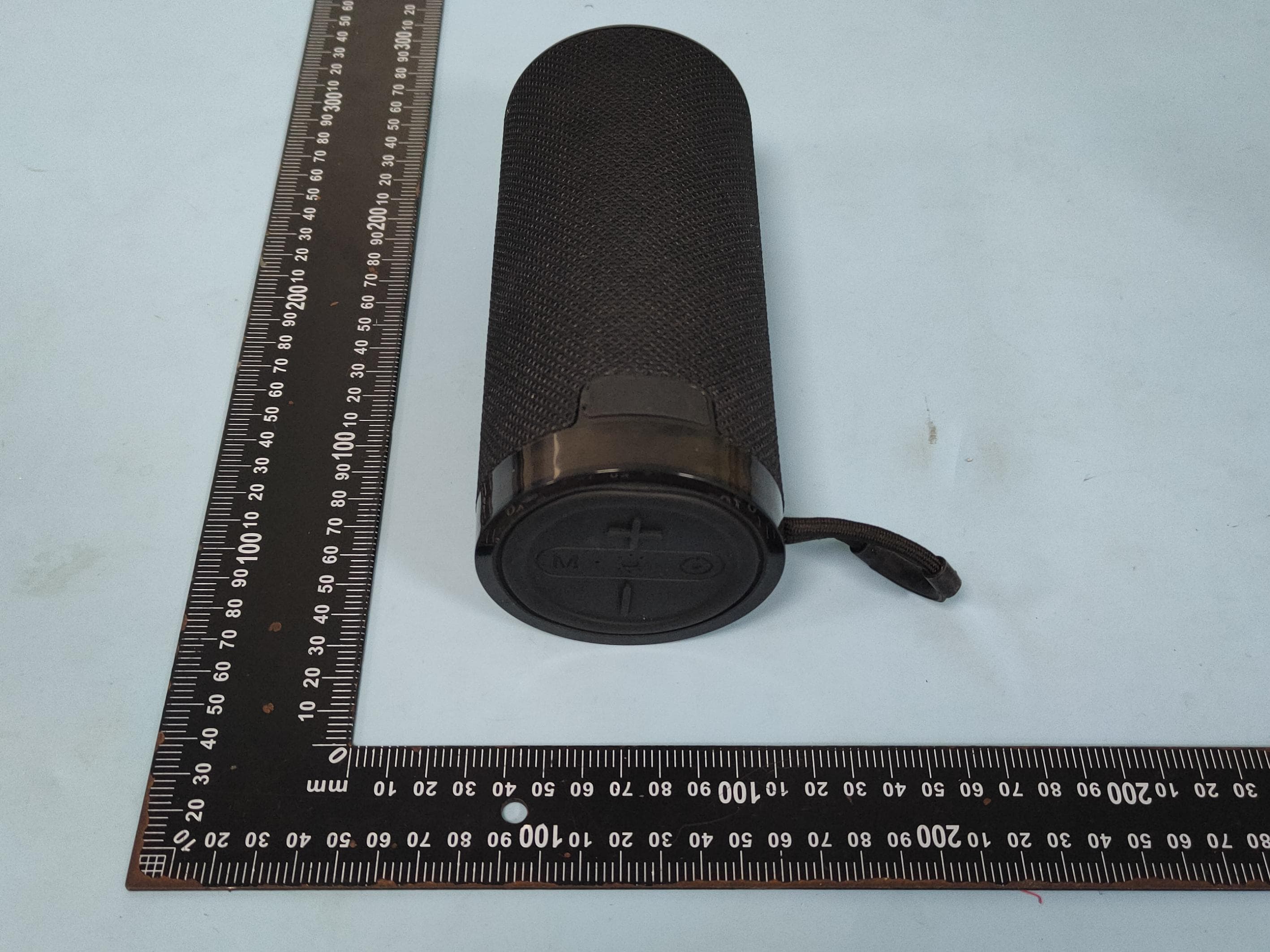 Fabric Bluetooth Speaker W/ LED Light - FCC ID 2AMD8-SC-2440BT - Shenzhen Ground Enterprises Co., Ltd (3)