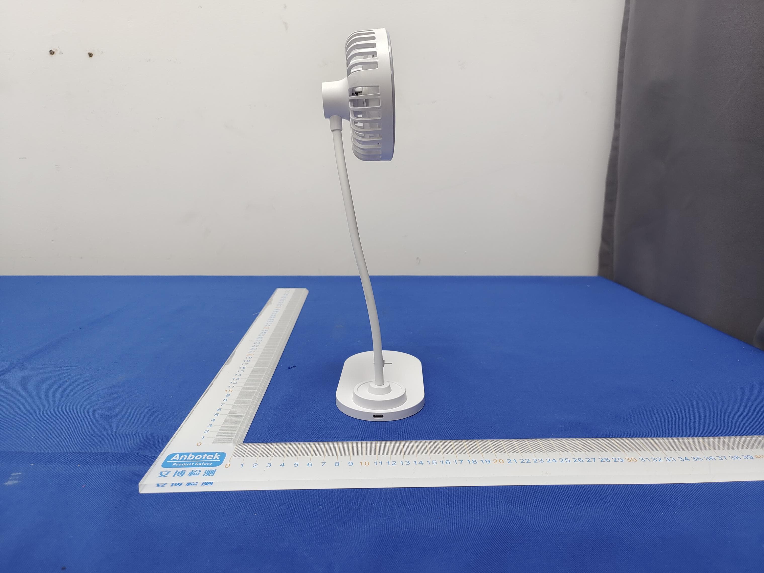Wireless Charger with Fan & Lamp - FCC ID 2AMD8-VUF002UF2 - Shenzhen Ground Enterprises Co., Ltd (3)
