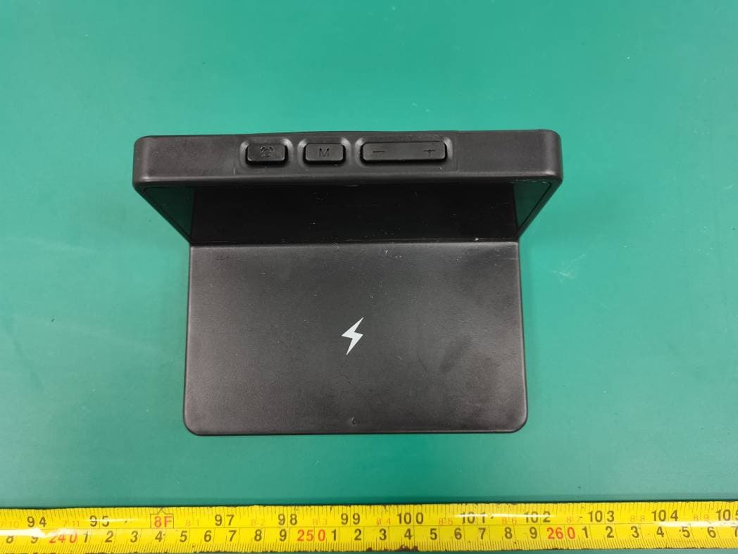 PrimeConnect Alarm Clock Wireless Charger - FCC ID 2AMD8PC-QI1001 - Shenzhen Ground Enterprises Co., Ltd (4)