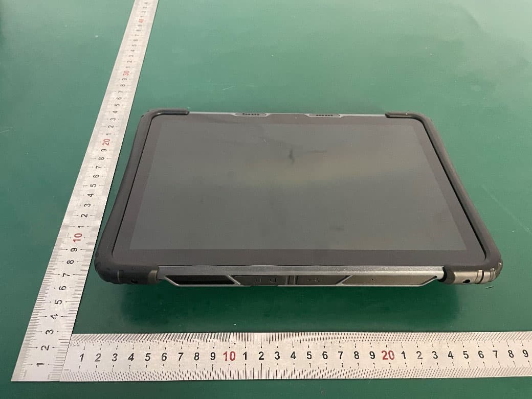 Tablet - FCC ID 2AMDJ-TC120 - Tersus GNSS Inc. (2)