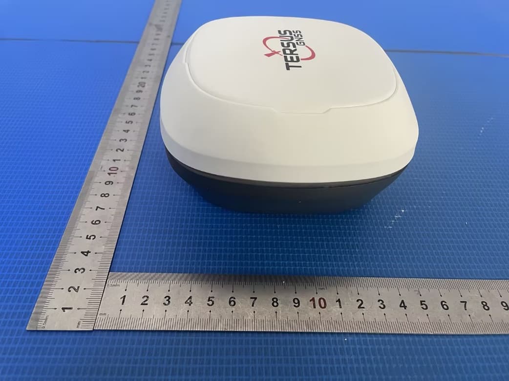 GNSS Receiver - FCC ID 2AMDJ-TS21 - Tersus GNSS Inc. (5)