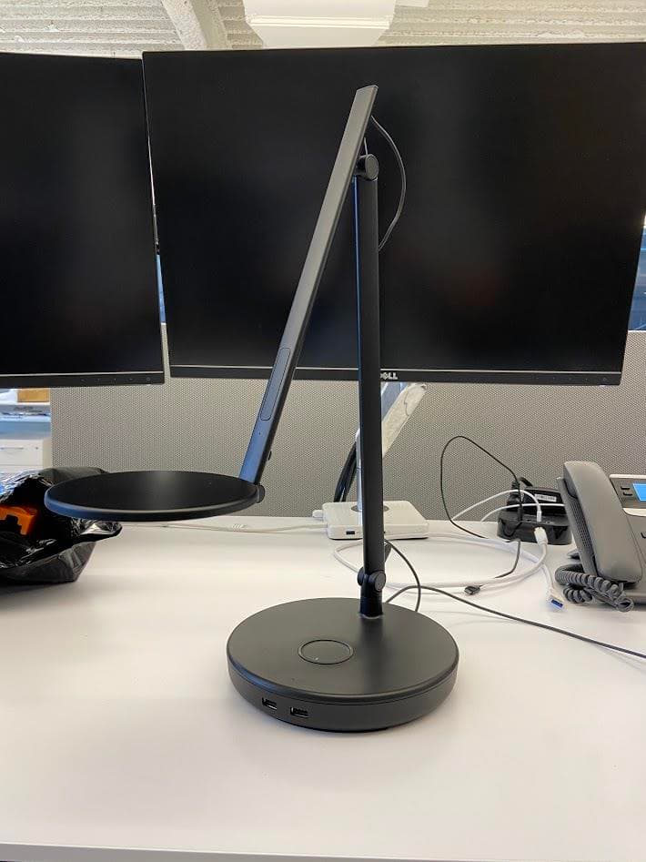 Nova Series Model N with Wireless Charging Desktop Base - FCC ID 2AMDTWCDB - Humanscale Corporation