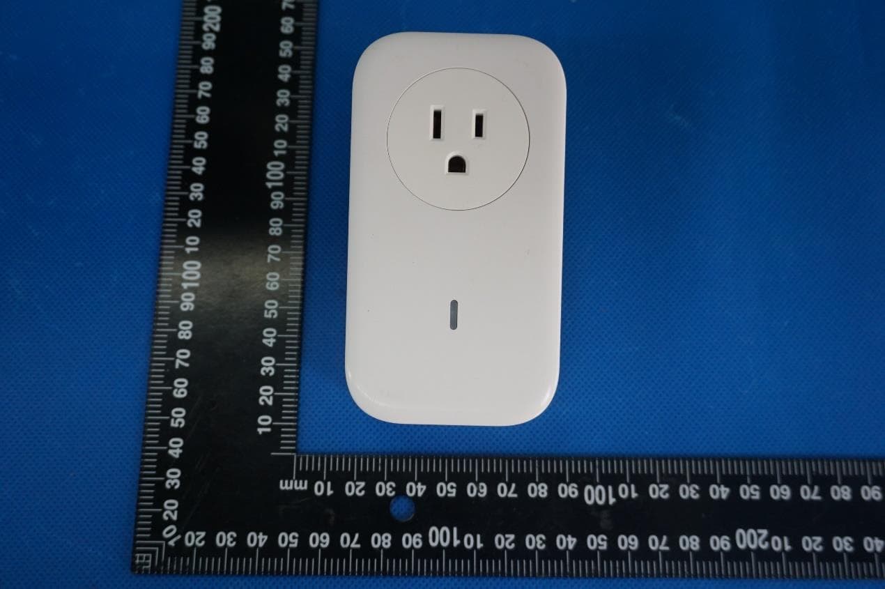 Ubibot Smart Plug - FCC ID 2AMFC-SP1 - Dalian Cloud Force Technologies Co., Ltd. (3)