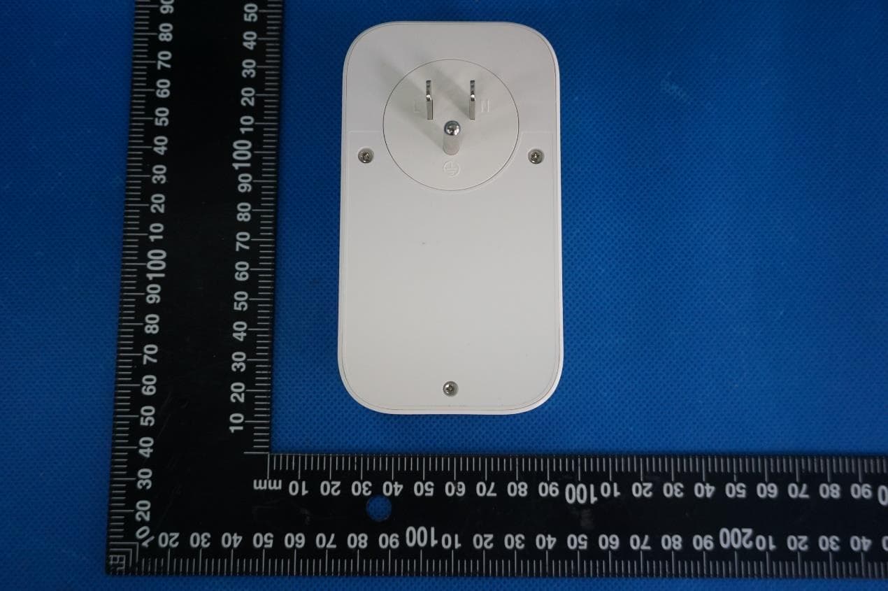Ubibot Smart Plug - FCC ID 2AMFC-SP1 - Dalian Cloud Force Technologies Co., Ltd.