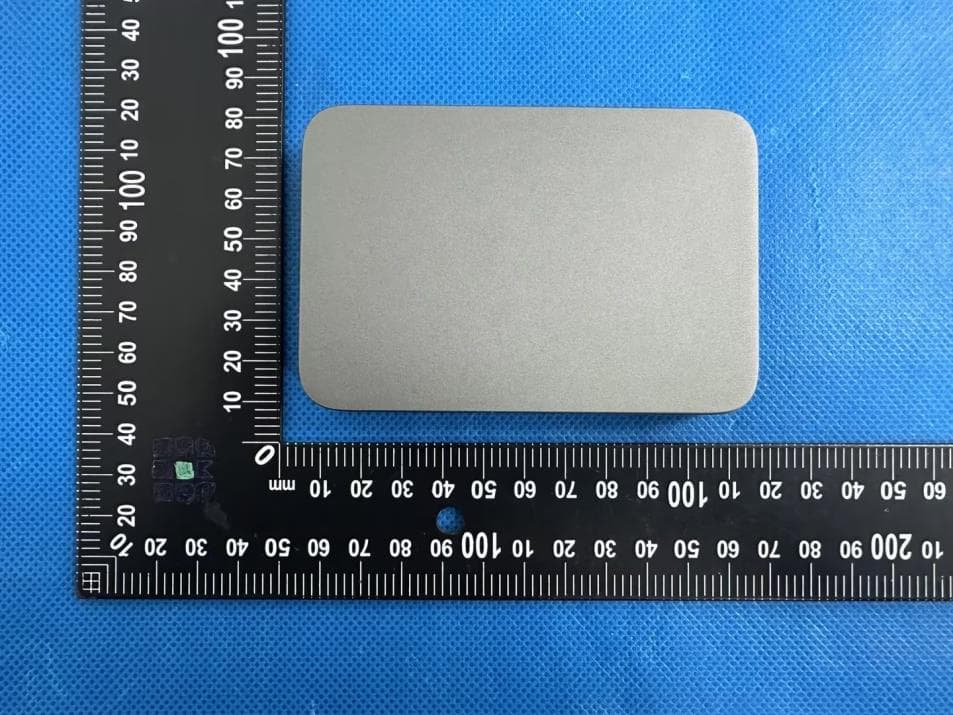 WIRELESS CHARGING MAGNETIC BATTERY - FCC ID 2AMG5-STG-7076-KB - JLR Gear (2)
