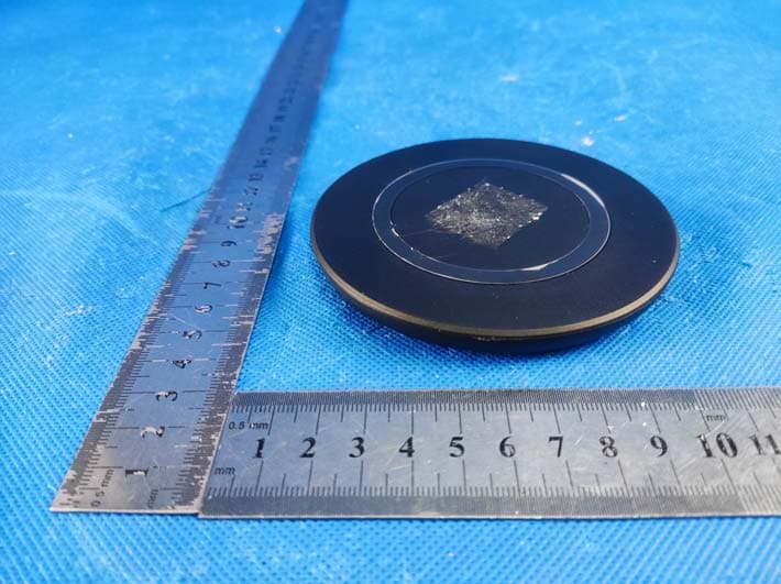 Wireless Charging Pad - FCC ID 2AMG5-STG6883 - JLR Gear (3)
