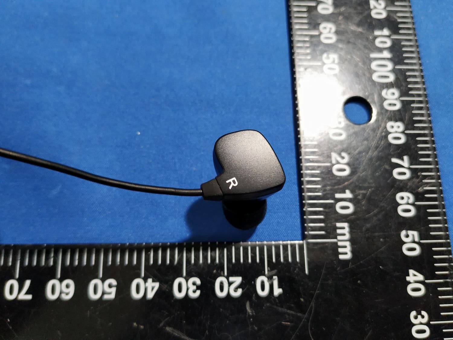 MPOW JAWS GEN5 NECKBAND WIRELESS EARPHONES - FCC ID 2AMH2-BH025D - MPOW TECHNOLOGY CO., LIMITED