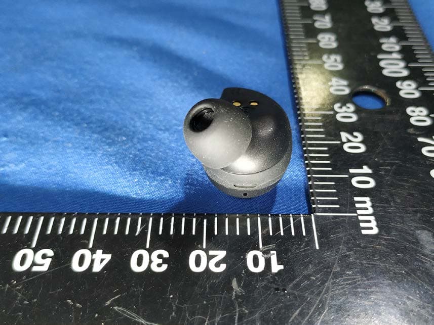 MPOW MDOTS TRUE WIRELESS EARBUDS - FCC ID 2AMH2-BH510A-1 - MPOW TECHNOLOGY CO., LIMITED (2)