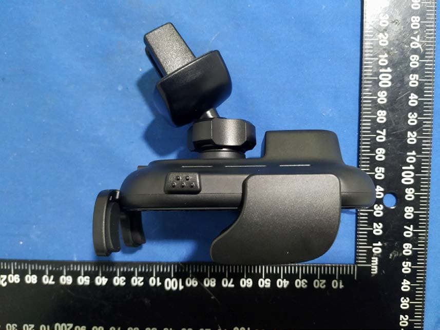 AUTO-LOCK WIRELESS CAR CHARGER MOUNT - FCC ID 2AMH2-CA166A - MPOW TECHNOLOGY CO., LIMITED (2)
