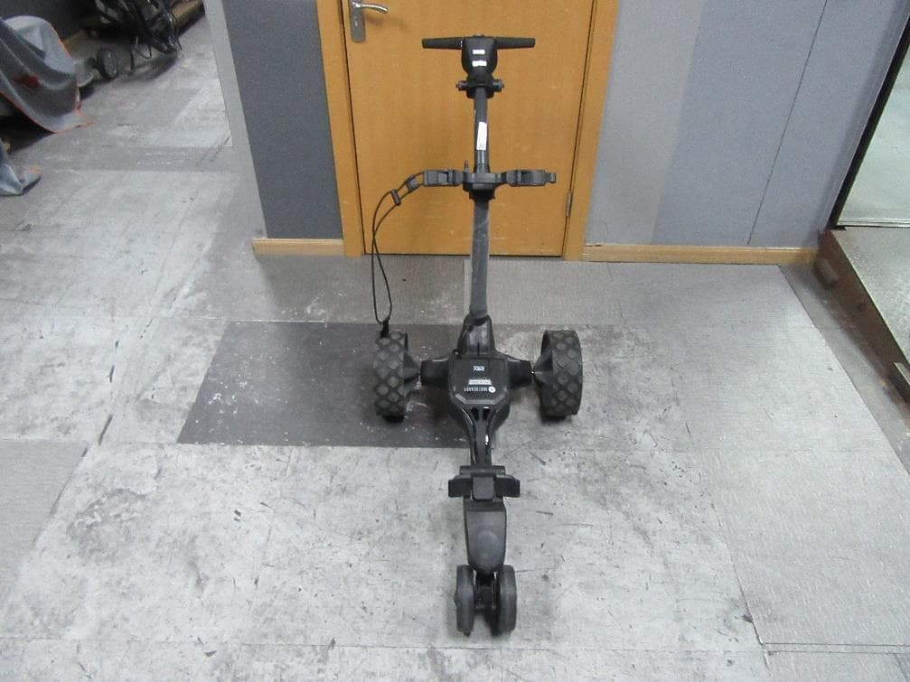 Golf Trolley - FCC ID 2AMH4M7GPS - Motocaddy Ltd. (3)