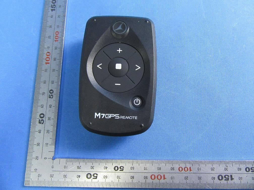 Remote control - FCC ID 2AMH4M7GPSHS2 - Motocaddy Ltd.