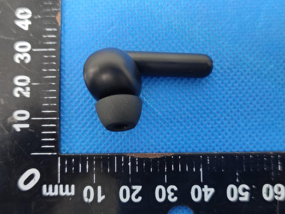 Wireless Earphone - FCC ID 2AML5-BTW92 - KVANCE TECHNOLOGY CO.,LTD (2)