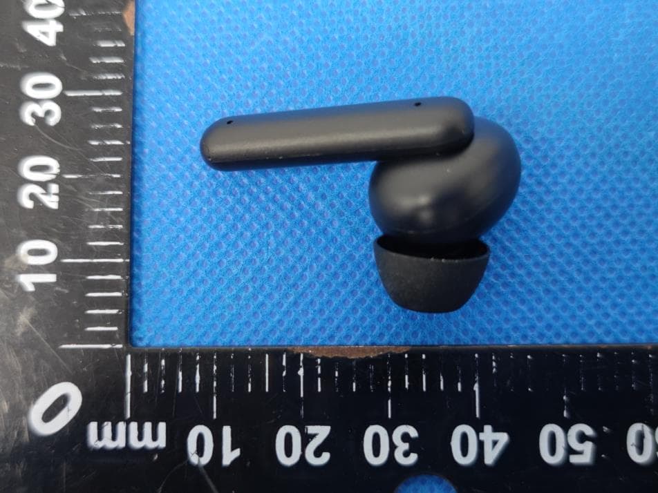 Wireless Earphone - FCC ID 2AML5-BTW92 - KVANCE TECHNOLOGY CO.,LTD