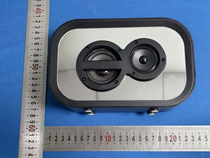 INFINITE LIGHTS BLUETOOTH KARAOKE SPEAKER - FCC ID 2AML6KR012S - KINGRAY ELECTRONICS Co., LTD (2)