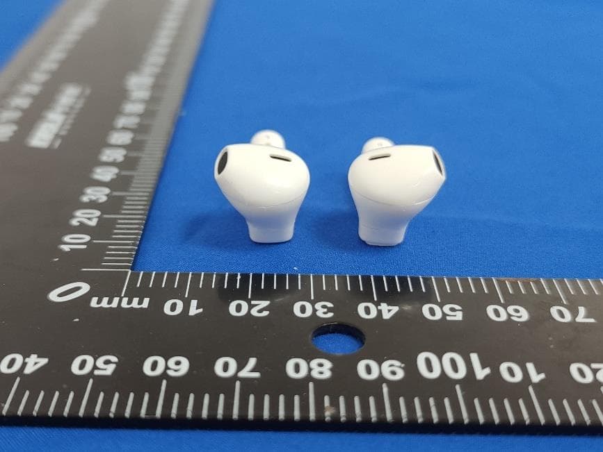 Wireless earbuds - FCC ID 2AML6KR240 - KINGRAY ELECTRONICS Co., LTD (5)