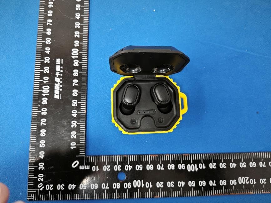 Wireless headphone - FCC ID 2AML6KR312B - KINGRAY ELECTRONICS Co., LTD (3)