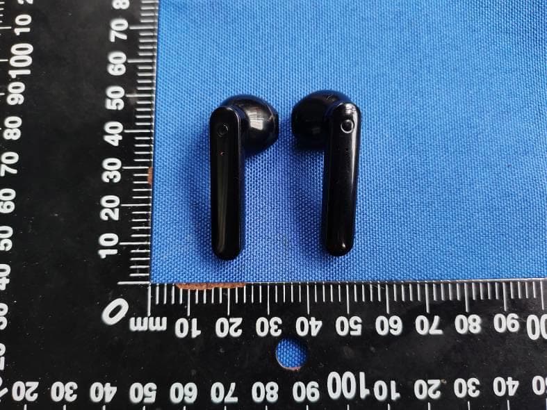 Wireless earbuds - FCC ID 2AML6KR315 - KINGRAY ELECTRONICS Co., LTD (3)